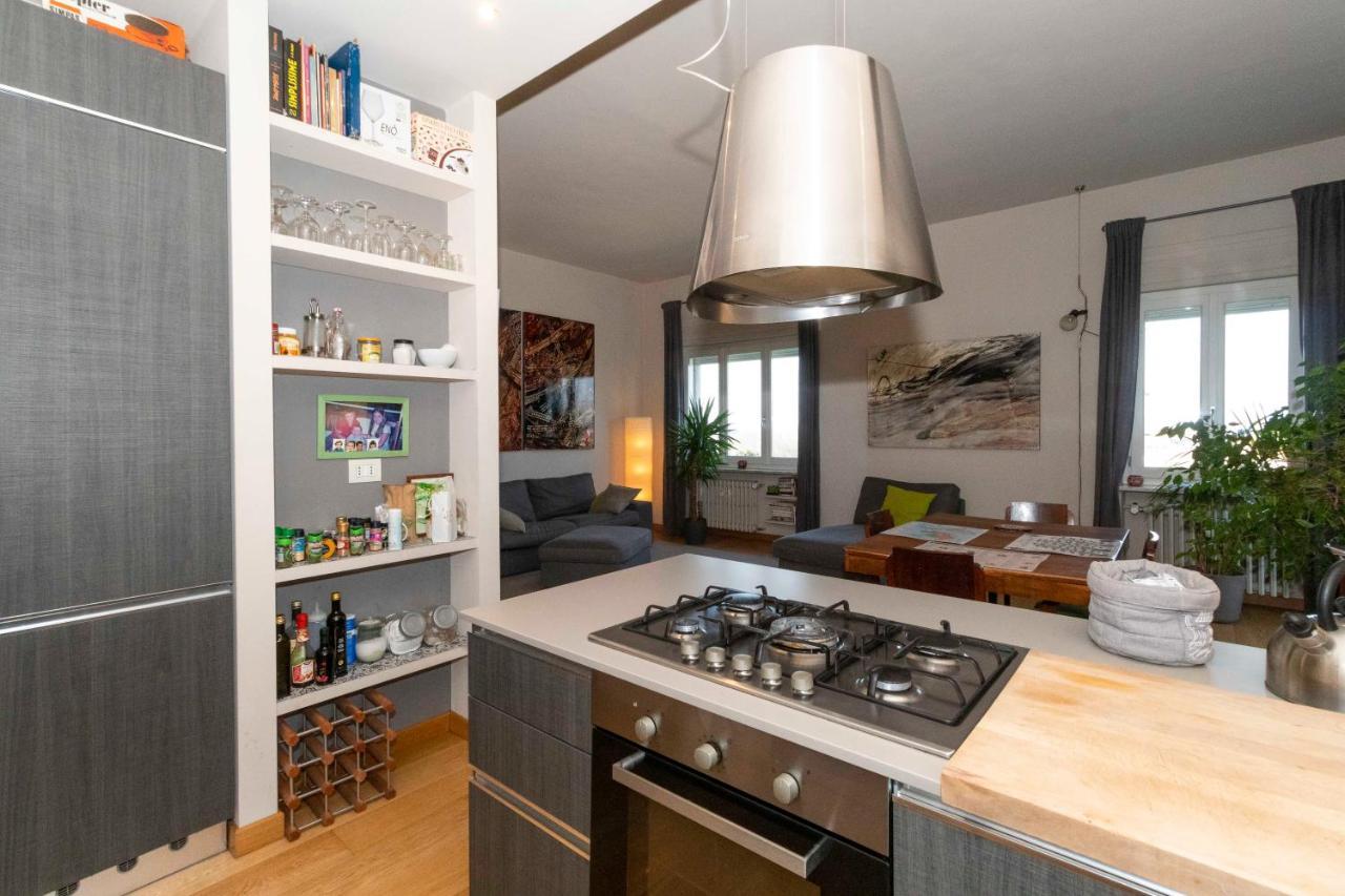 Charming Apartment With Parking! Turin Exterior photo
