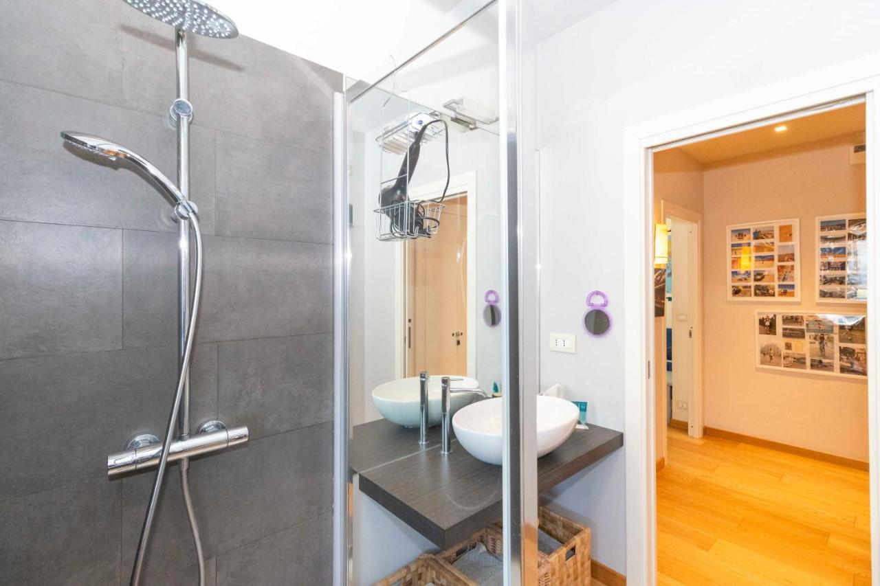 Charming Apartment With Parking! Turin Exterior photo