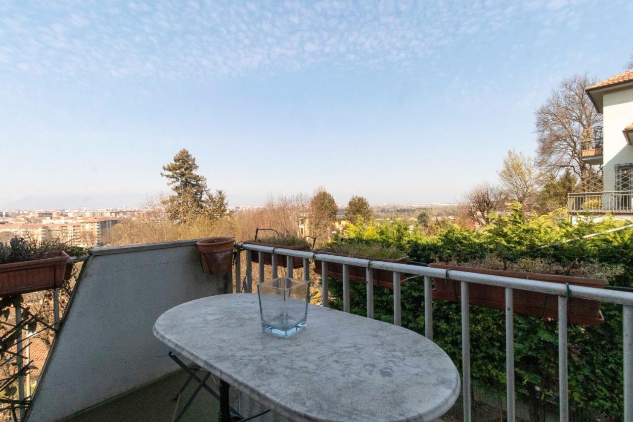 Charming Apartment With Parking! Turin Exterior photo