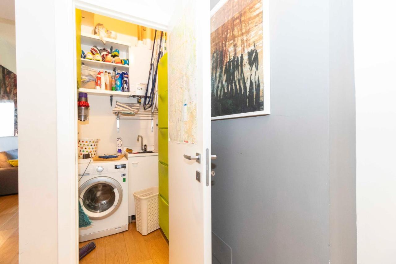 Charming Apartment With Parking! Turin Exterior photo